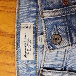 The 90s slim straight ultra high rise denim